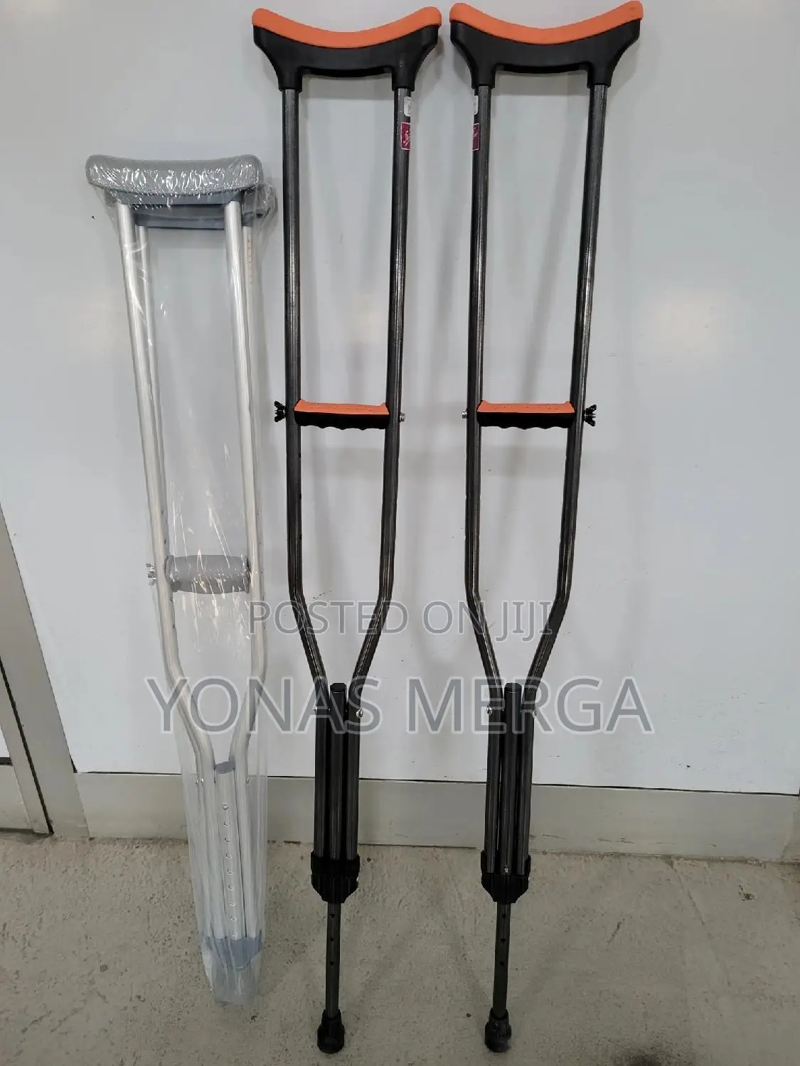 Crutche/Kranch Adults Crutches Are Suitable for Most People