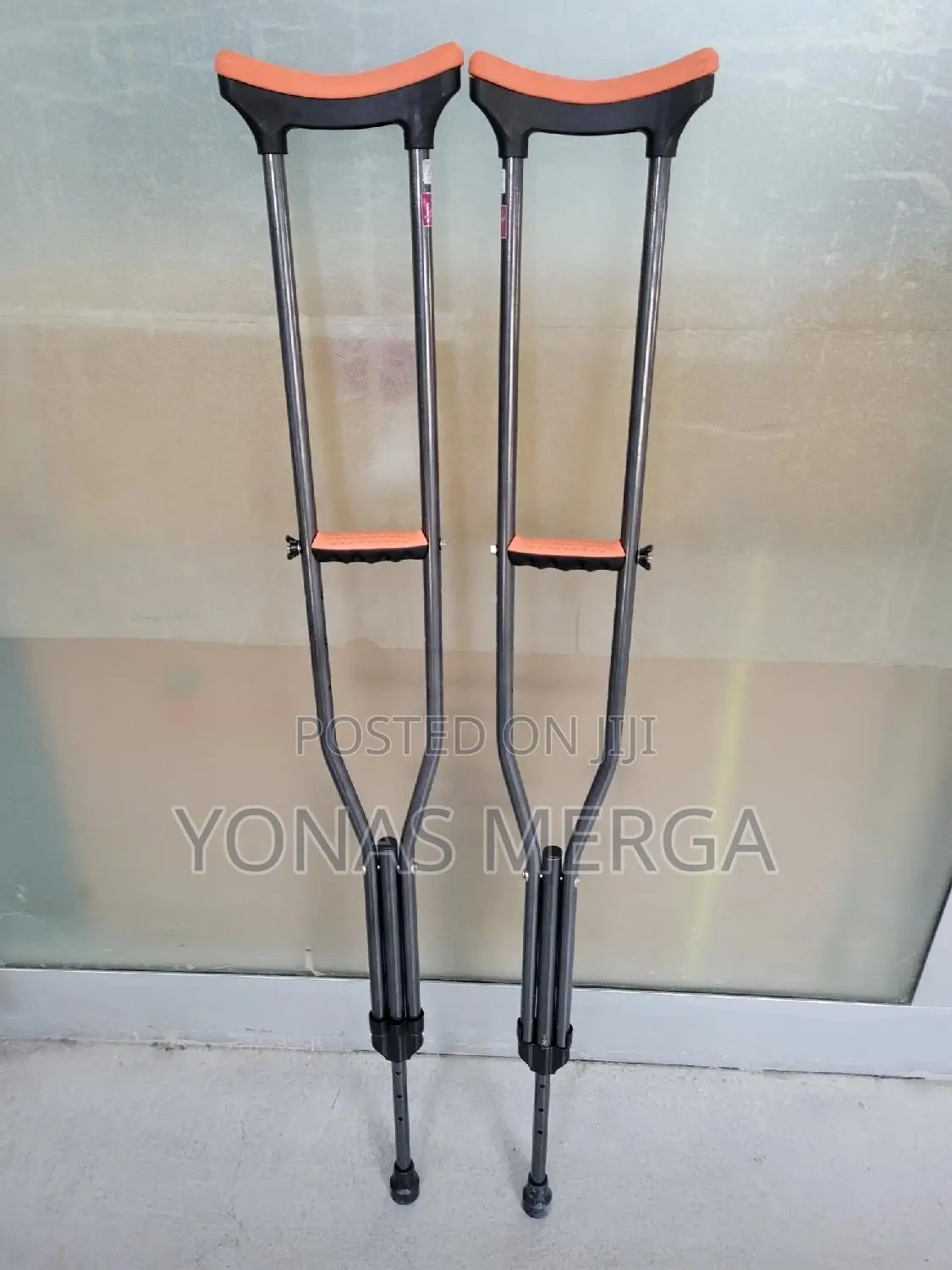 Crutches/Adults Underarm Medical Lightweight Axillary Crutch
