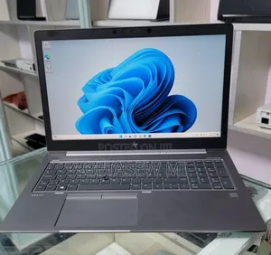 New Laptop HP ZBook 15 16GB Intel Core I7 SSD 512GB