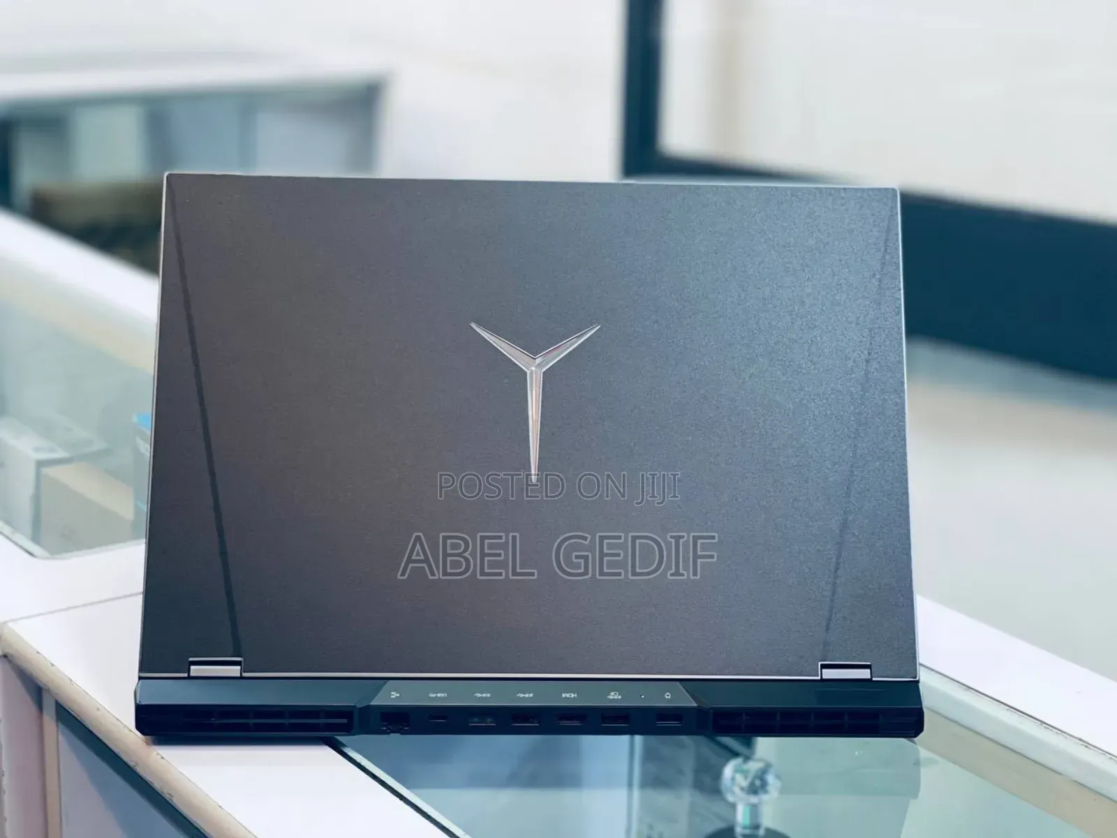 New Laptop Lenovo Legion Y520 16GB AMD Ryzen 7 SSD 512GB