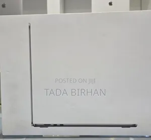 New Laptop Apple MacBook Air 2024 M3 13-Inch 8GB Apple M3 SSD 256GB