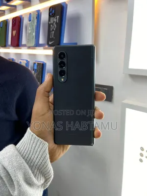 New Samsung Galaxy Z Fold 3 256 GB Green