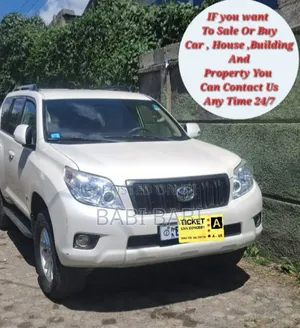 Toyota Land Cruiser Prado 2011 White