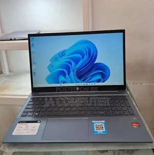 New Laptop HP Pavilion 15 8GB AMD Ryzen 5 SSD 512GB