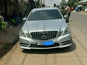 Mercedes-Benz C200 2012 Silver