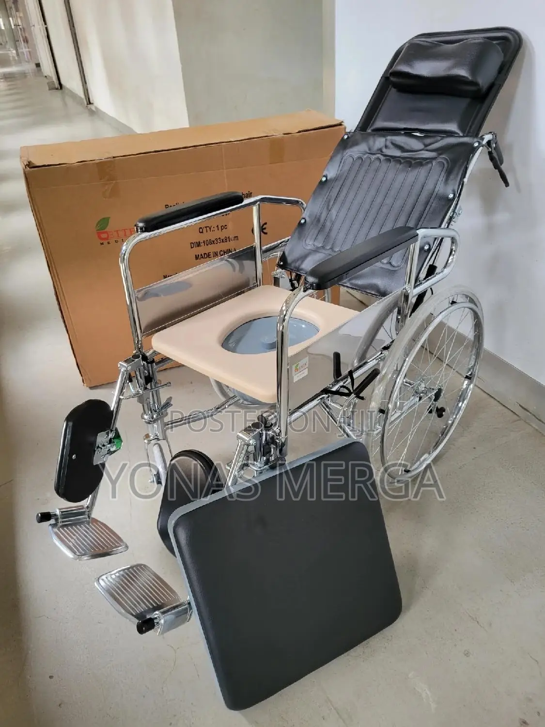 Commode Wheelchair /SUPPORTIVE HEADREST: Comfortably Cradles