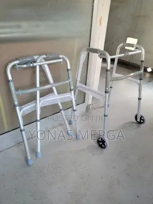 Adult Foldable Walker/Hospital
Is It Foldable/Walker/Dealing