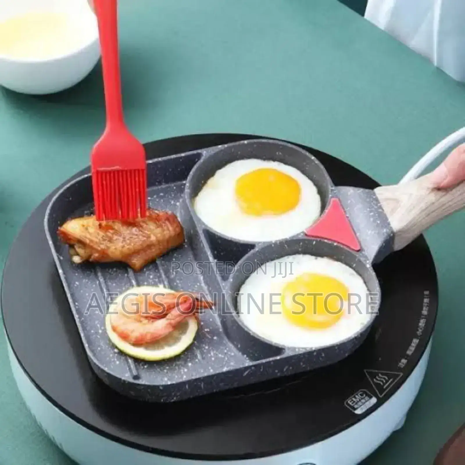 3 in 1 Flat Bottom Omelette Egg Pan