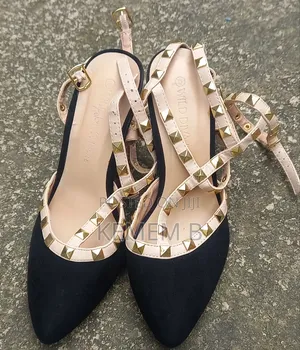 Black Velvet Heel