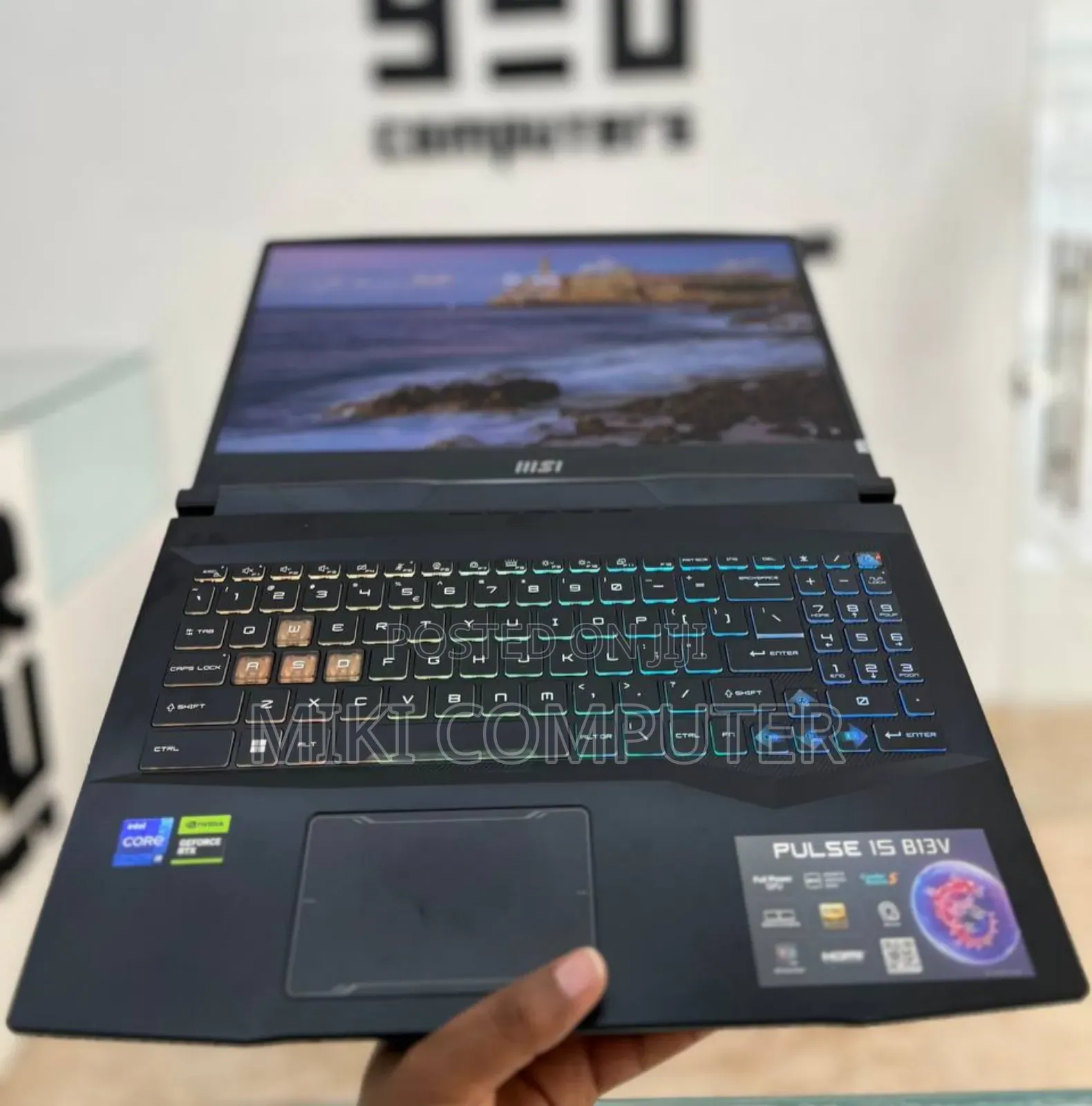 New Laptop MSI GP75 Leopard 16GB Intel Core I9 SSD 1T