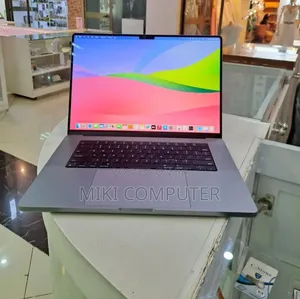 New Laptop Apple MacBook Pro 2023 M2 Pro 16-Inch 32GB Intel SSD 512GB