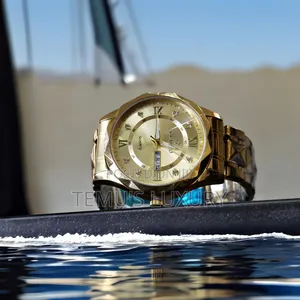 Classic Men's Quartz Watch