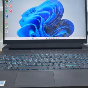 New Laptop Dell G15 5535 16GB Intel Core I7 SSD 1T