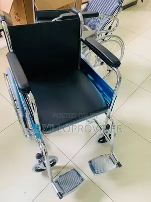 Commode Wheelchair for Old People and Patient, Suitable For