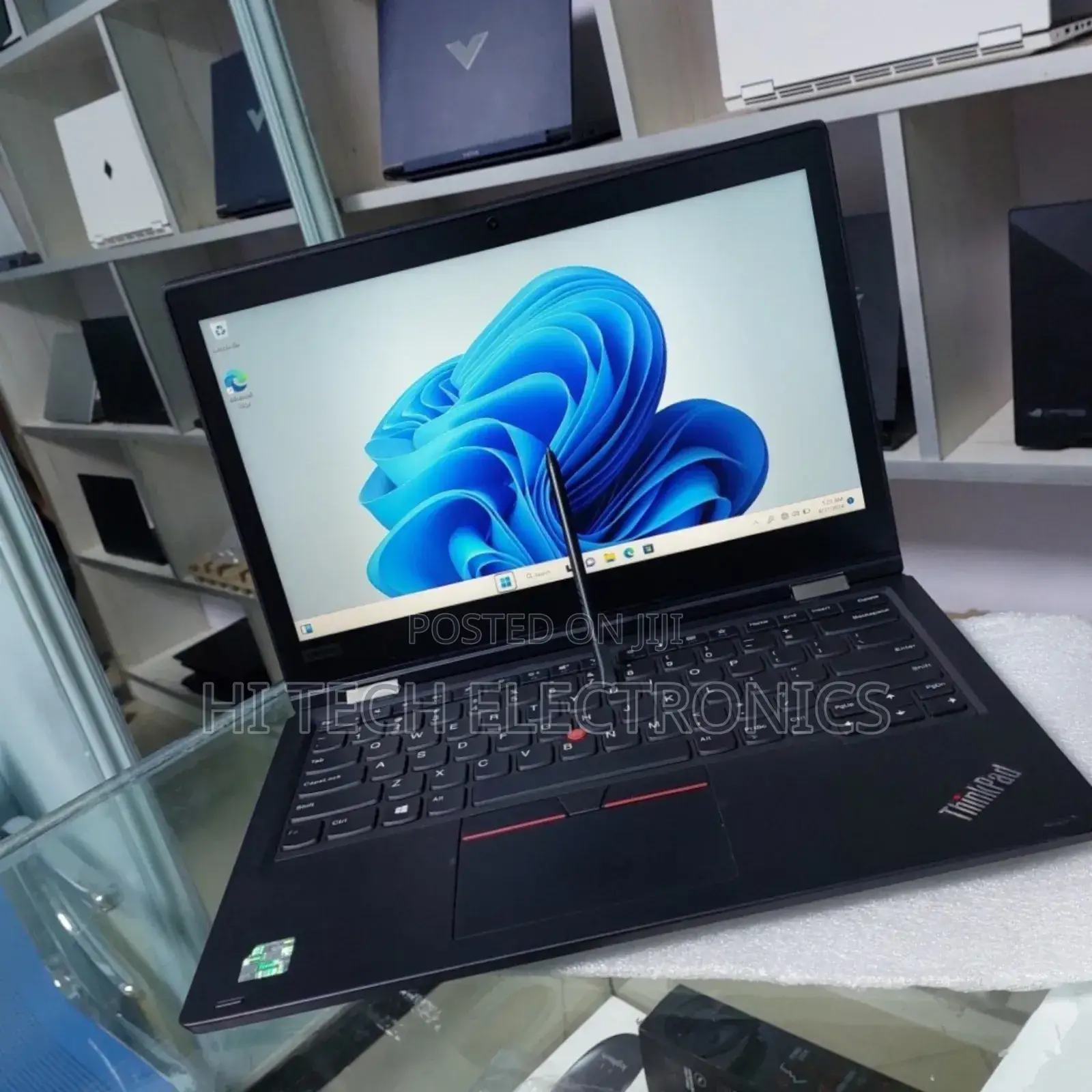 New Laptop Lenovo ThinkPad Yoga 8GB Intel Core I5 SSD 512GB