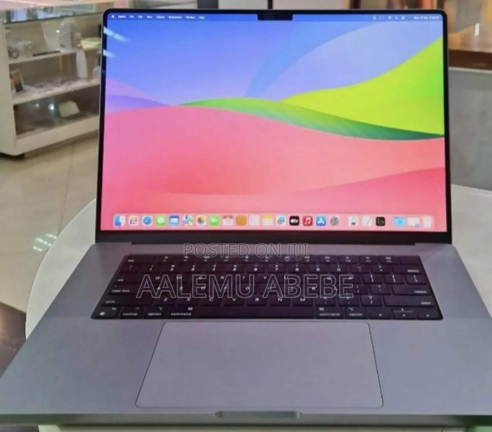 New Apple MacBook Pro 2023 M2 Pro 16-Inch 32GB Apple M2 SSD 512GB