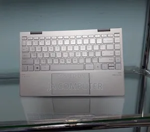 New Laptop HP Envy X360 8GB Intel Core I7 SSD 1T