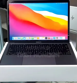 New Laptop Apple MacBook Pro 8GB Apple M1 SSD 256GB