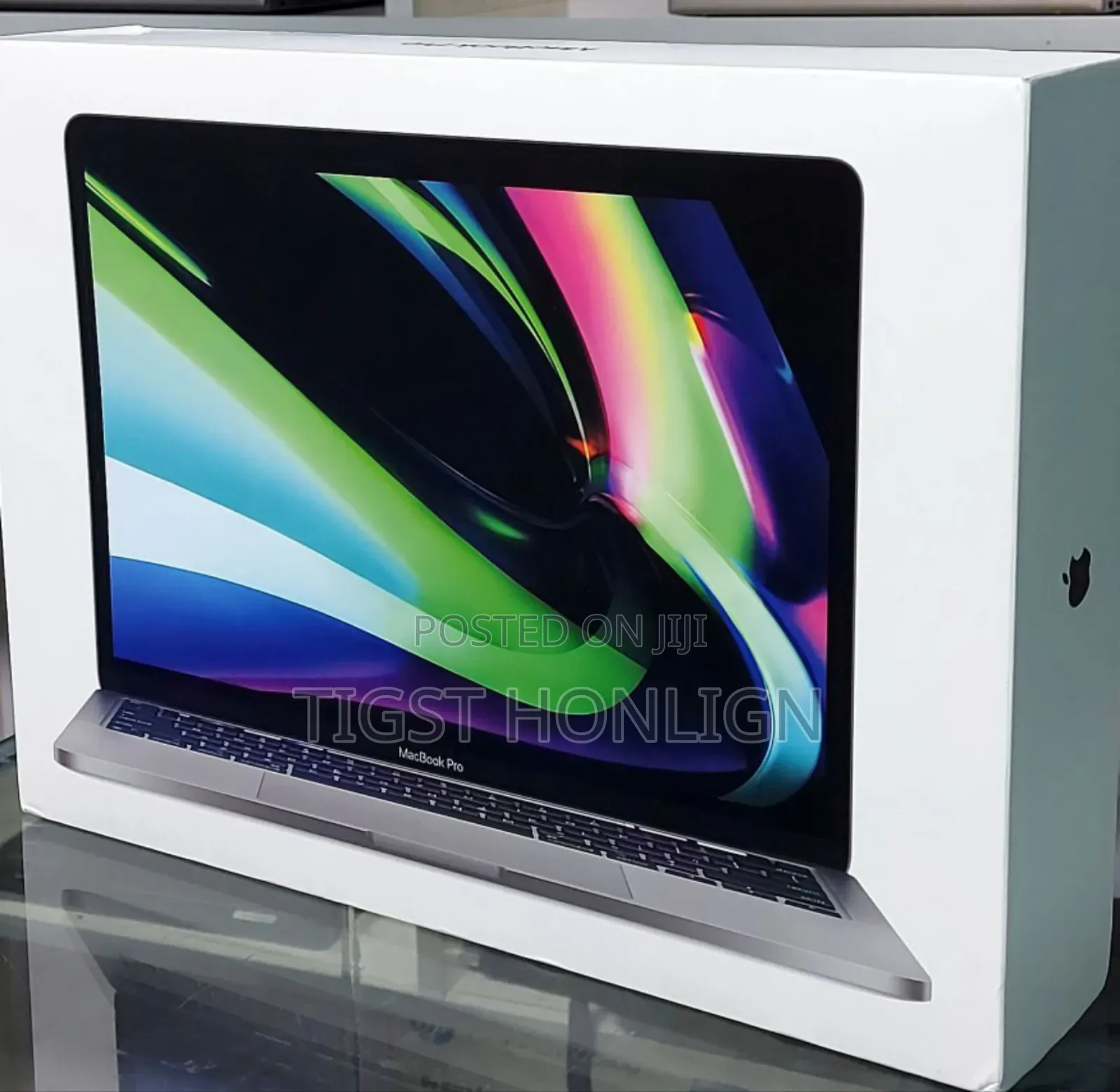 New Laptop Apple MacBook Pro 8GB Apple M1 SSD 256GB