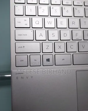 New Laptop HP Envy 13 16GB Intel Core I7 SSD 1T