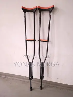 Underarm Crutches፭፭crunch፵፵crutches፴፴፴cranch፳፳crutches፻፱፱