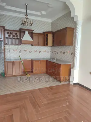 5bdrm Villa in Villa House Rent, Bole for rent