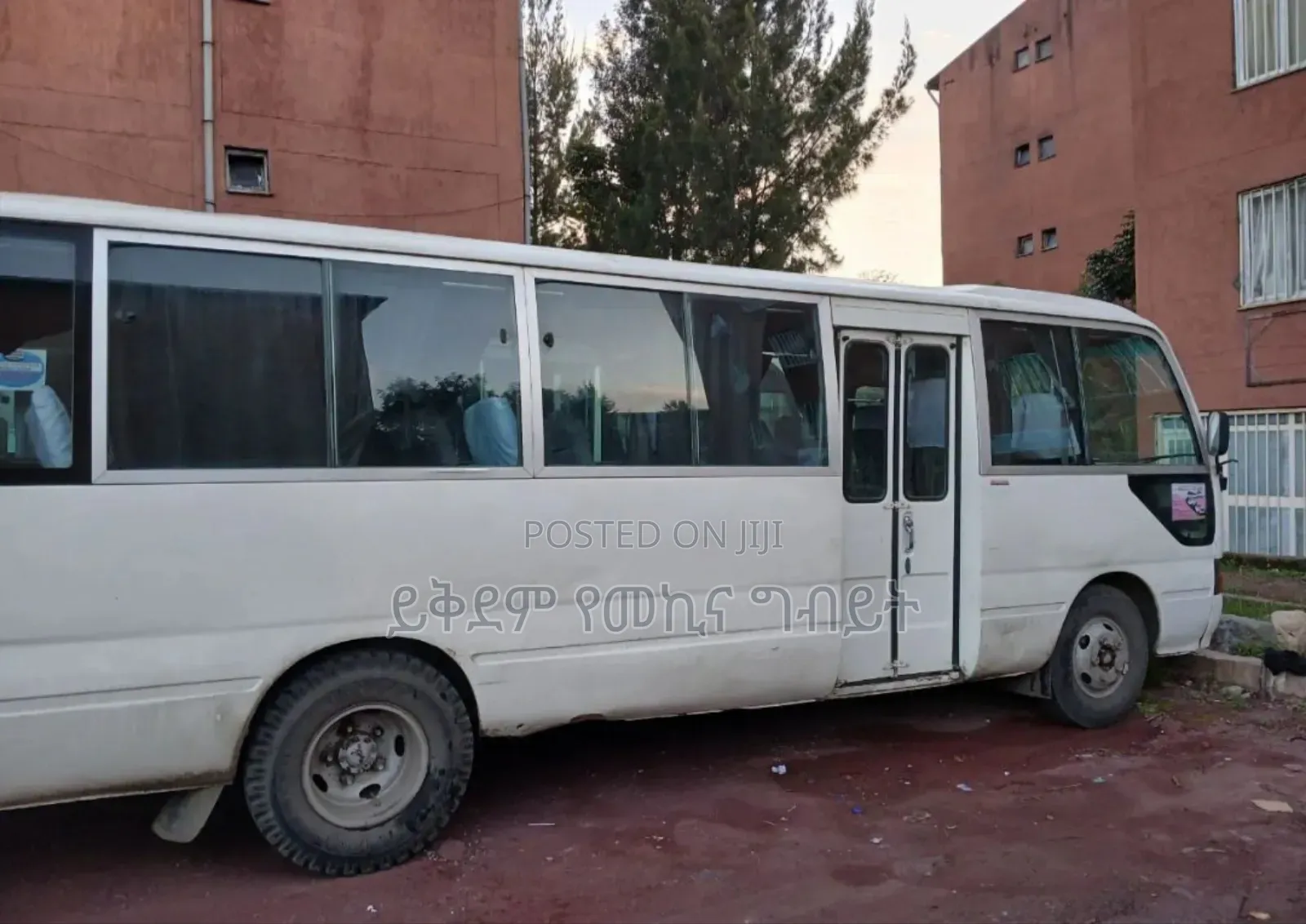 Toyota Coaster 2006 White