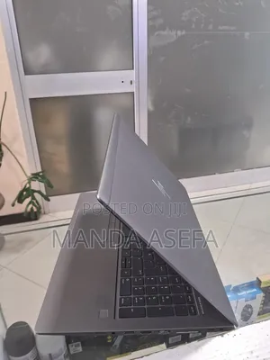 New Laptop HP ZBook 15 8GB Intel Core I7 SSD 512GB