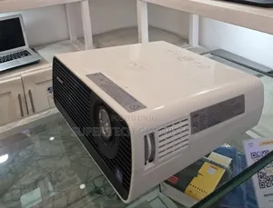 Sony Ex 100 Projector