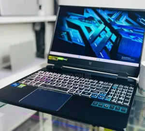 New Laptop Acer Predator Helios 300 16GB Intel Core i7 SSD 512GB