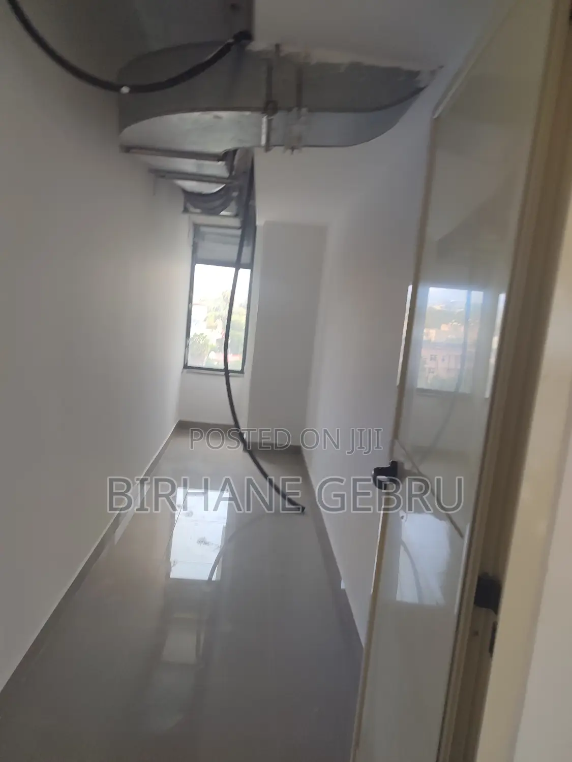 Luxury Apartiment for Office Rent