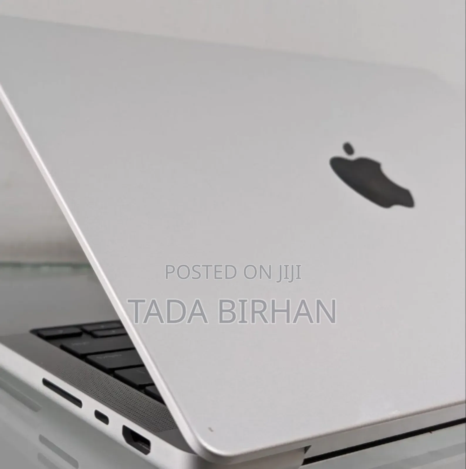 New Laptop Apple MacBook Pro M1 16GB Apple M1 Pro SSD 1T