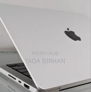 New Laptop Apple MacBook Pro M1 16GB Apple M1 Pro SSD 1T