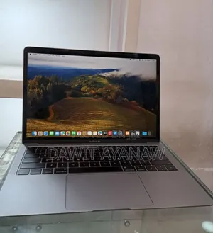 New Laptop Apple MacBook Air 2019 8GB Intel Core I5 SSD 128GB