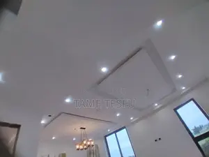 Furnished 8bdrm House in Summmit, Bole for sale