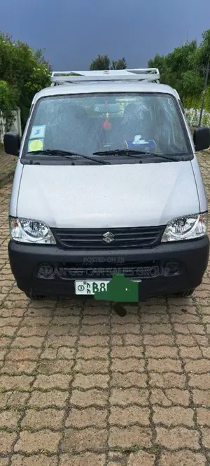 New Suzuki Eeco 2023 Silver