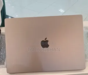 New Laptop Apple MacBook Pro 2023 M2 32GB Apple M2 SSD 512GB