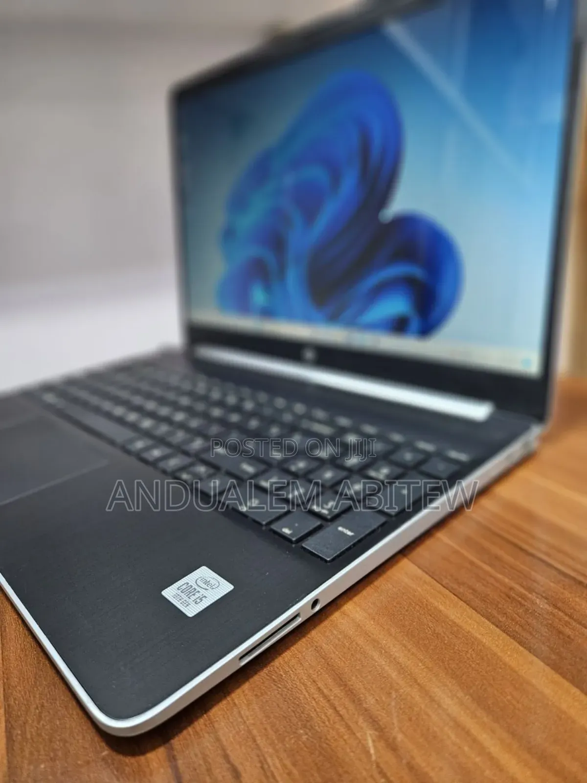 New Laptop HP Stream Notebook 8GB Intel Core I5 SSD 256GB