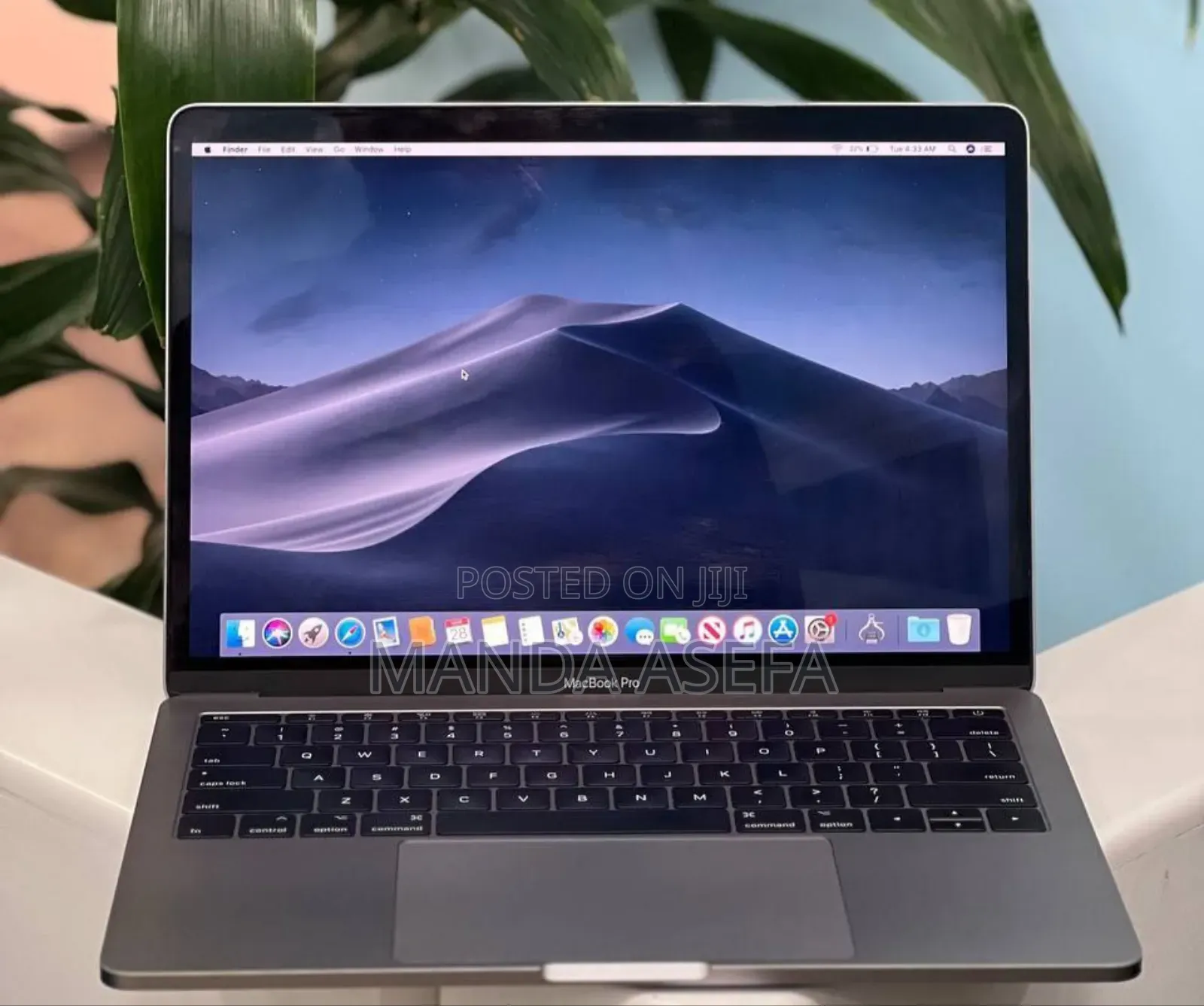New Laptop Apple MacBook Pro 2017 8GB Intel Core I5 SSD 256GB