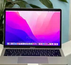 New Laptop Apple MacBook Pro 2017 8GB Intel Core I5 SSD 256GB