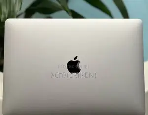 New Laptop Apple MacBook Pro 2017 8GB Intel Core I5 SSD 256GB