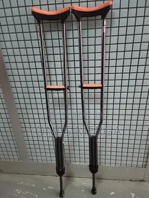Underarm Crutches፫œ Crutches፹ï Crunch፺ī Cranch፲><Crutches