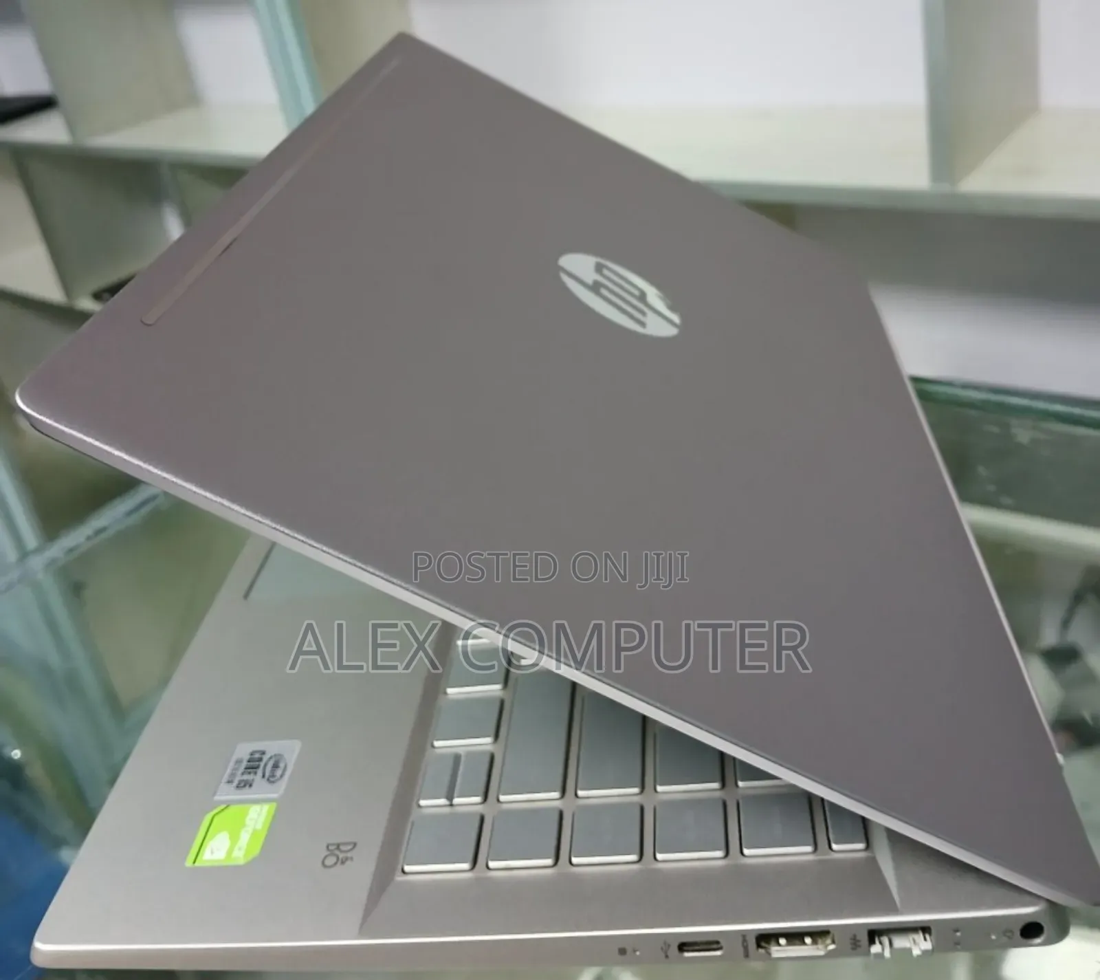 New Laptop HP Pavilion 15 8GB Intel Core I5 SSD 512GB