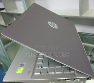 New Laptop HP Pavilion 15 8GB Intel Core I5 SSD 512GB