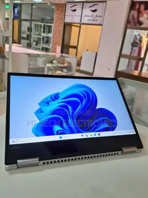 New Laptop Lenovo Yoga 710 8GB Intel Core I5 SSD 512GB