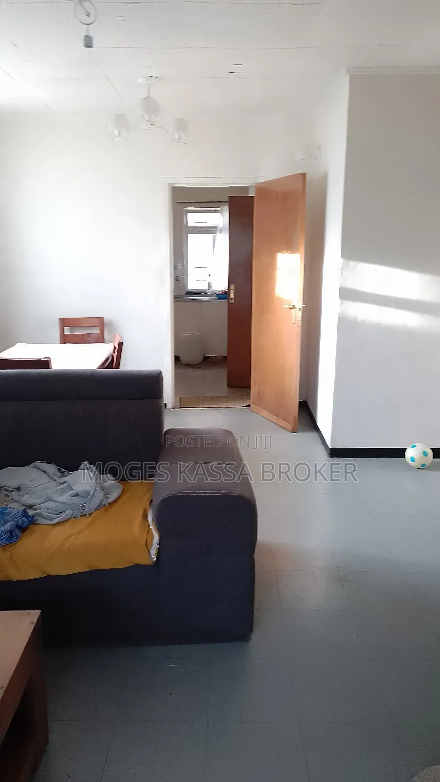 Furnished 4bdrm Villa in አያት የሚሸጥ 300 ካሬ ነባር, Yeka for sale
