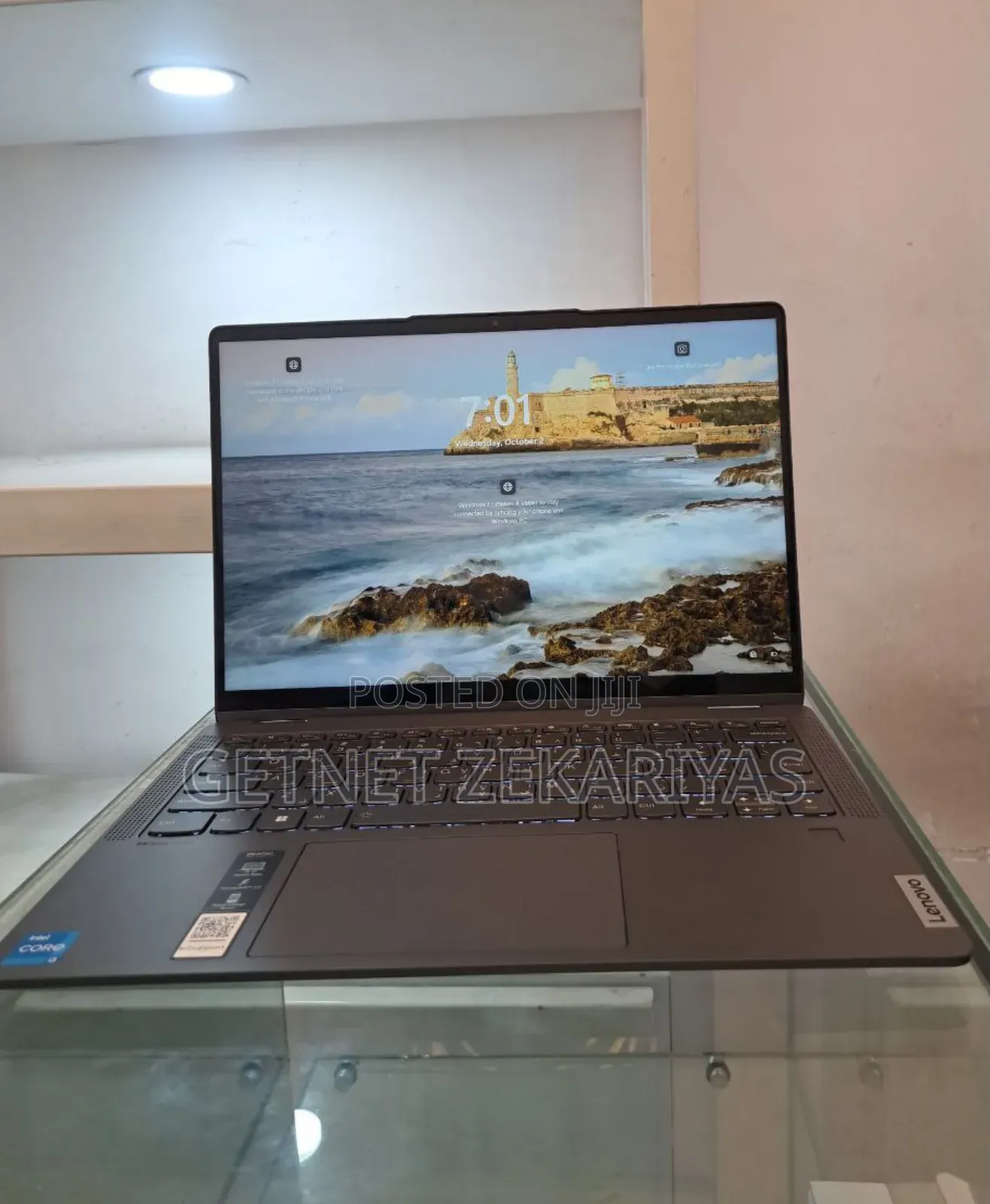 New Laptop Lenovo Yoga C930 8GB Intel Core I3 SSD 256GB
