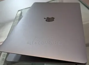 New Laptop Apple MacBook Air 2019 8GB Intel Core I5 SSD 128GB