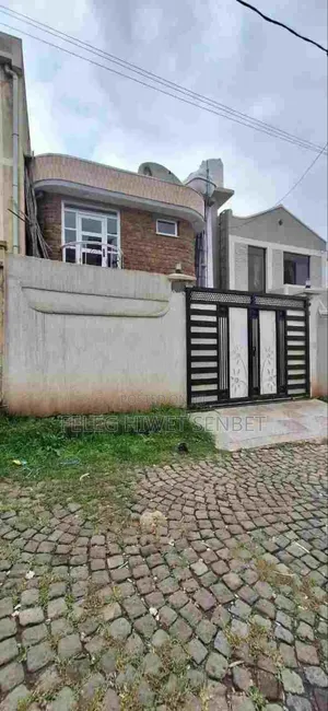 Furnished 3bdrm House in አአ, Bole for sale