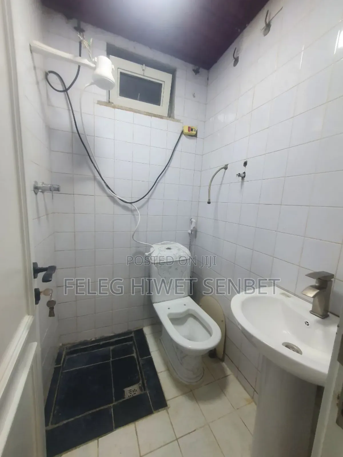Furnished 3bdrm House in አአ, Bole for sale